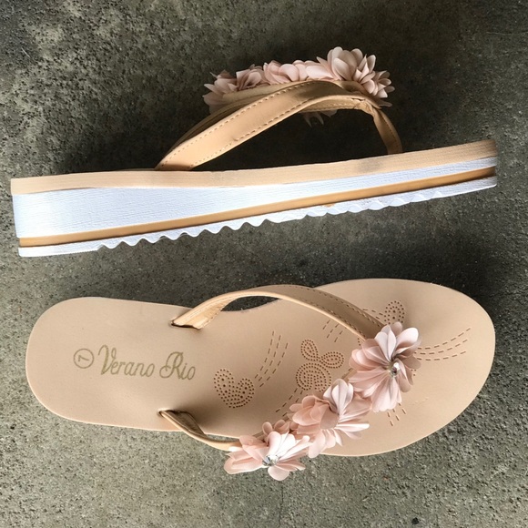 Verano Rio Beige Flower Thong Flip Flop Sandal - Picture 3 of 6